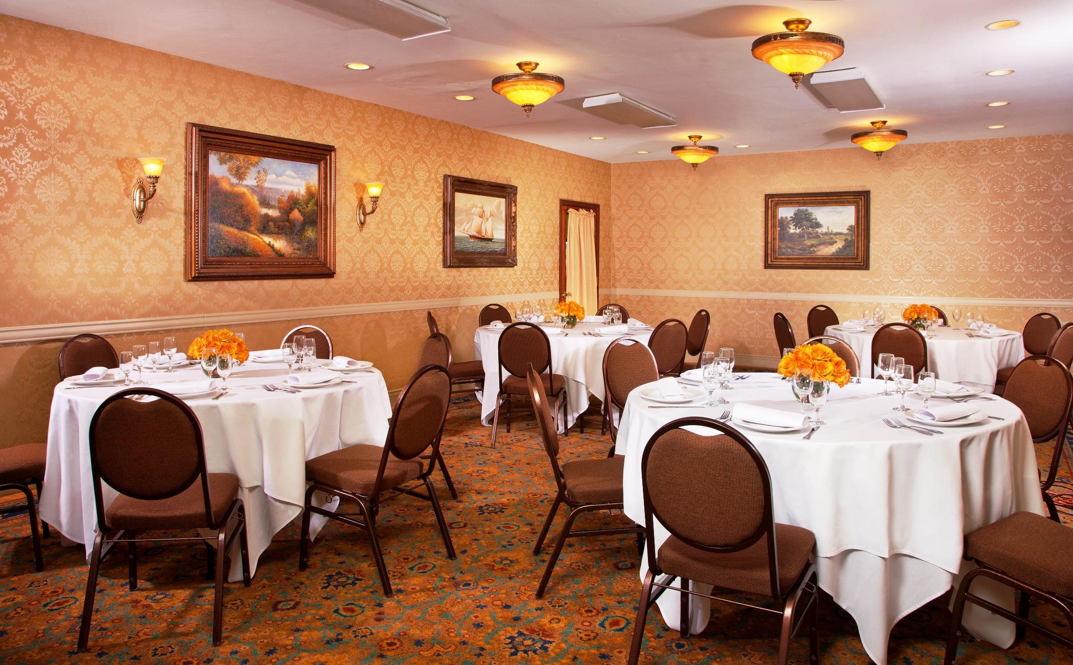 Alo By Ayres, Hotel